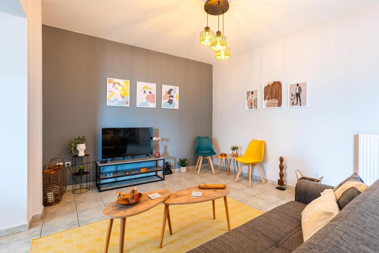 Jason City Escape - Cozy Urban Gem Kalamata Eksteriør billede